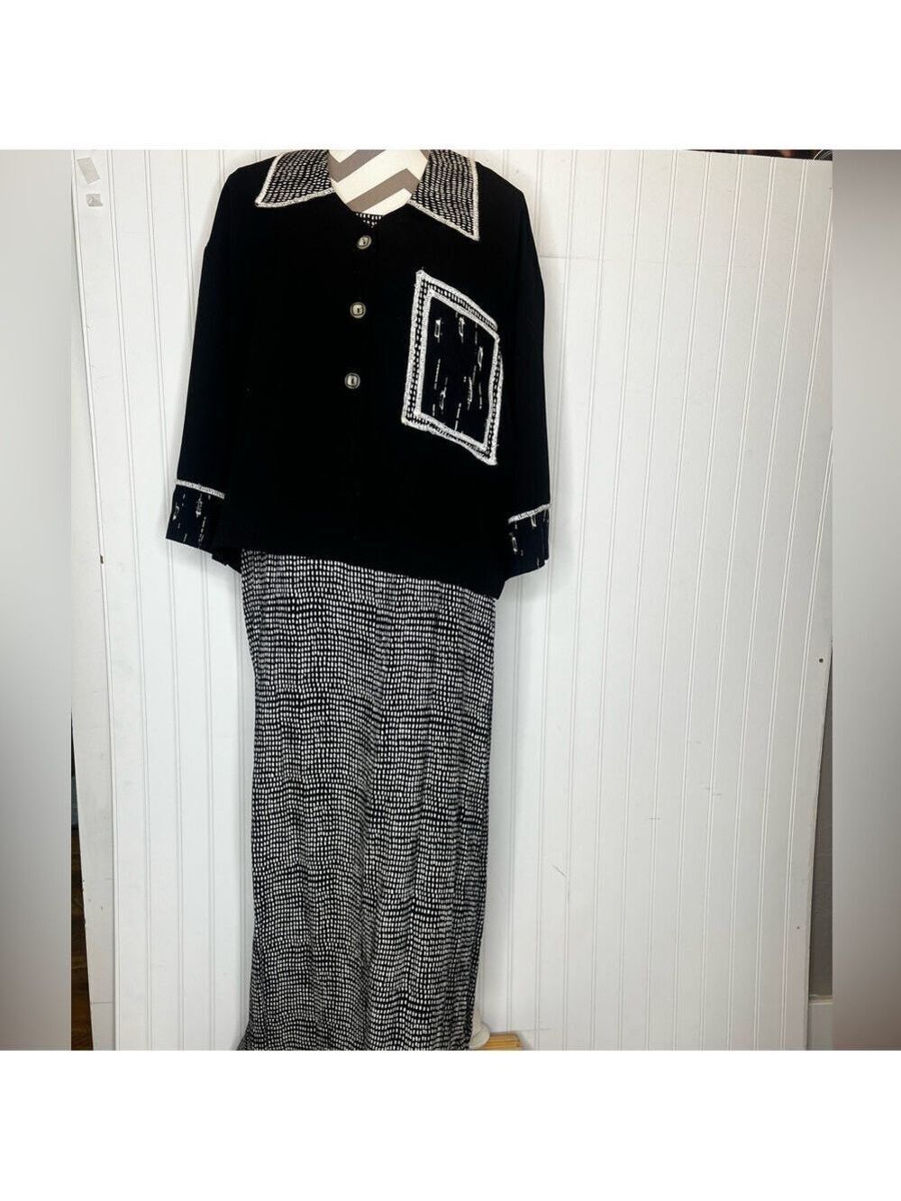- Olivia Rose Tank Maxi Dress With Light Jacket Size 14**
